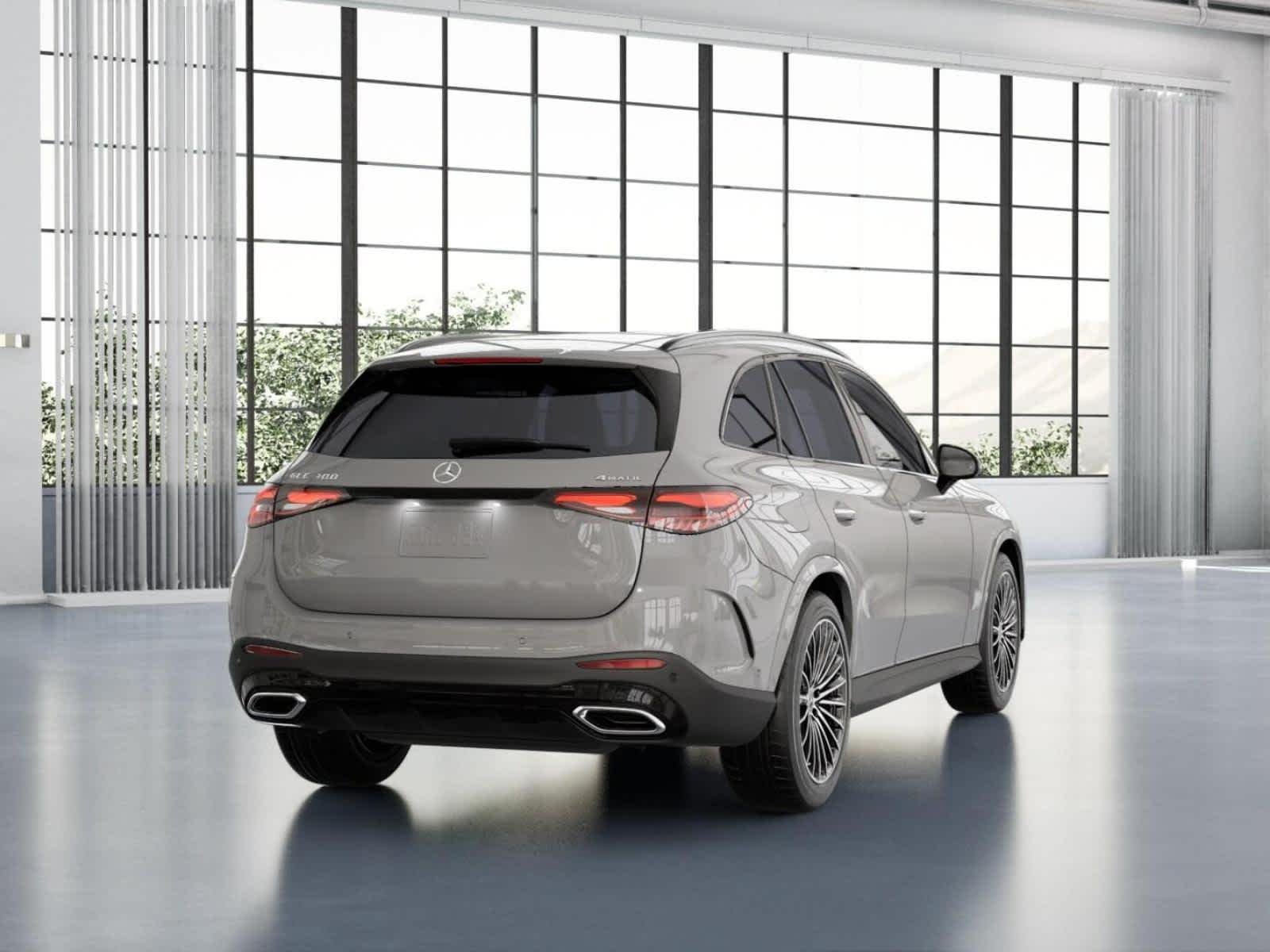 Used 2026 MANUFAKTUR Alpine Grey Mercedes-Benz GLC 300 image 22