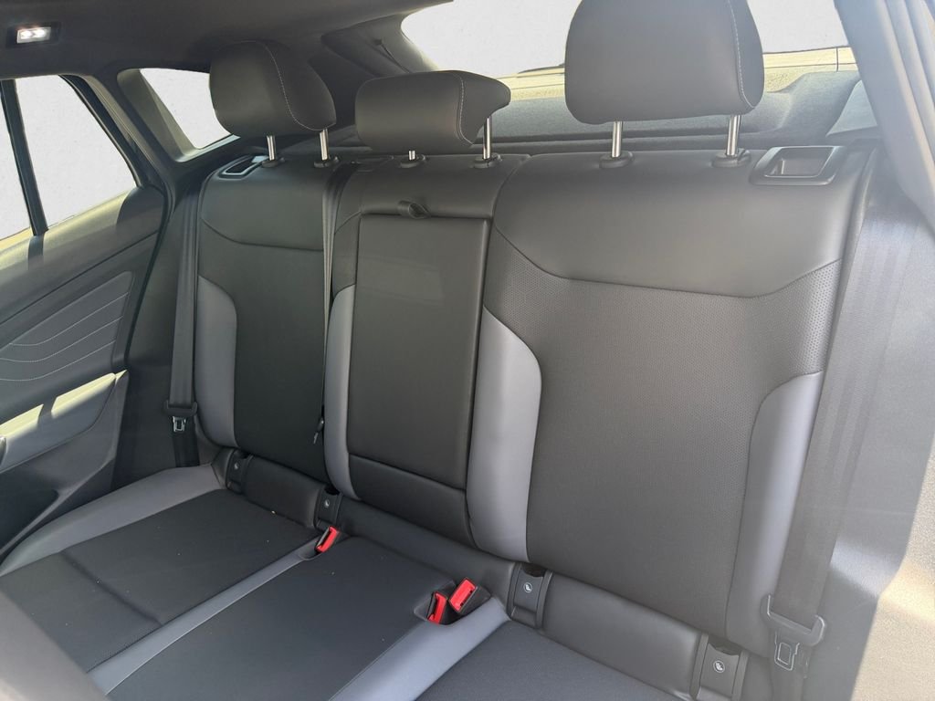 Certified Used 2025 Deep Black Volkswagen Pro S Plus image 13