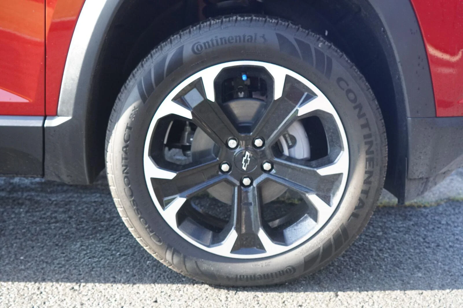 2026 Chevrolet Equinox LT - Photo 13