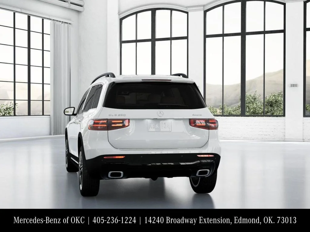 Used 2026 White Mercedes-Benz GLB 250 image 26