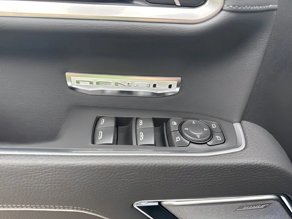 New 2026 Glacier White Tricoat GMC Denali image 29