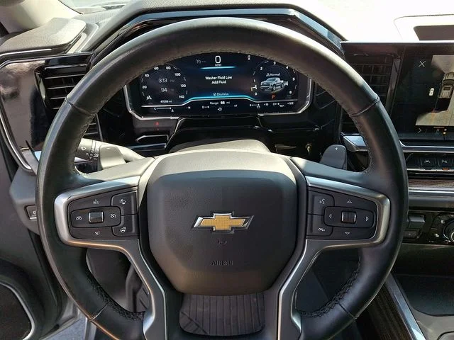 Used 2023 Gray Chevrolet LT image 19