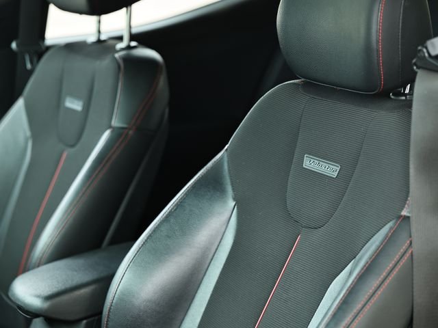 Used 2019 Chalk White Hyundai 2.0 Premium image 17