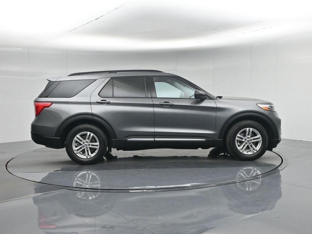 Certified Used 2023 Gray Ford XLT image 32