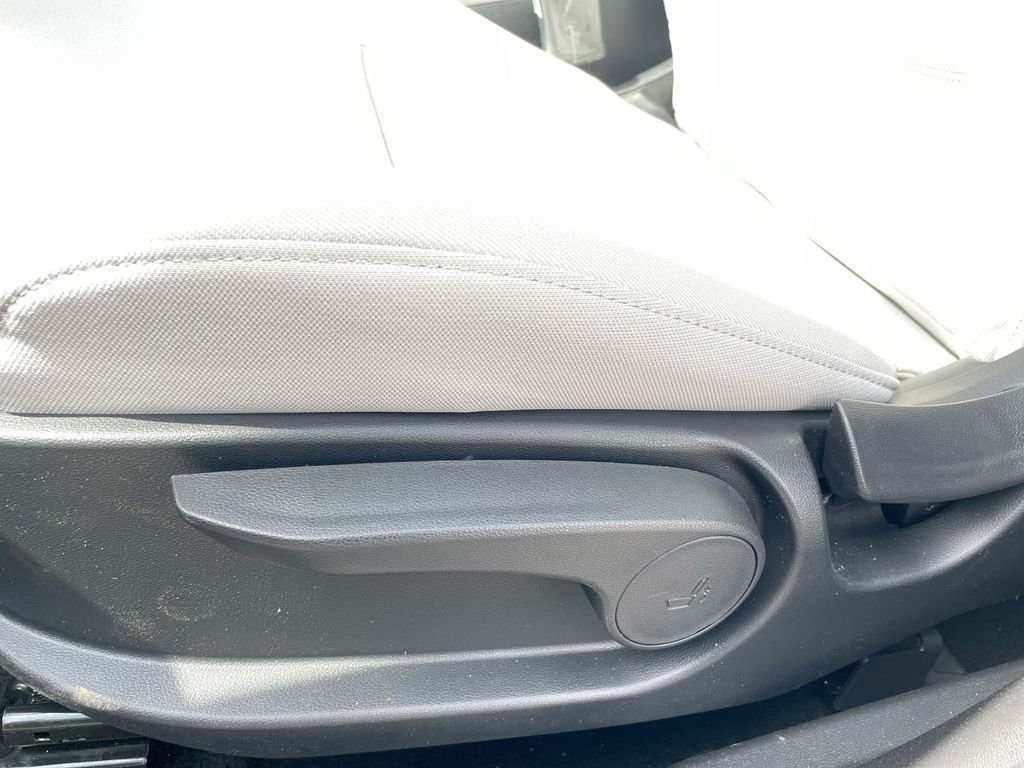 2025 Hyundai Tucson SE - Photo 38
