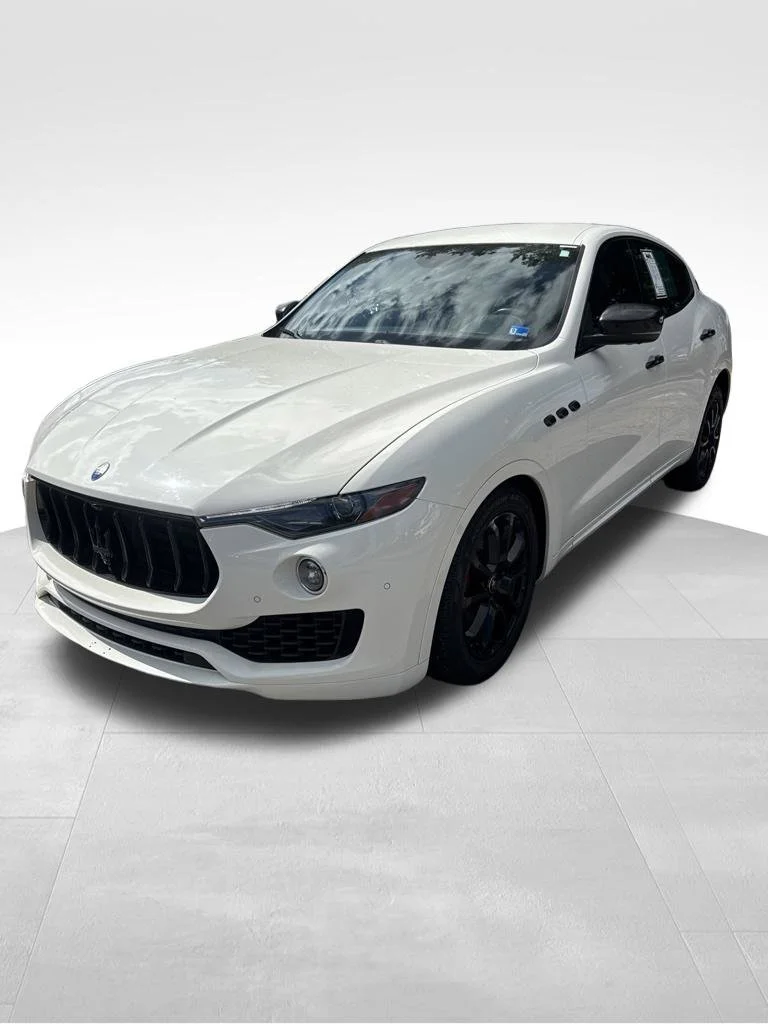 Used 2019 White Maserati Base image 2