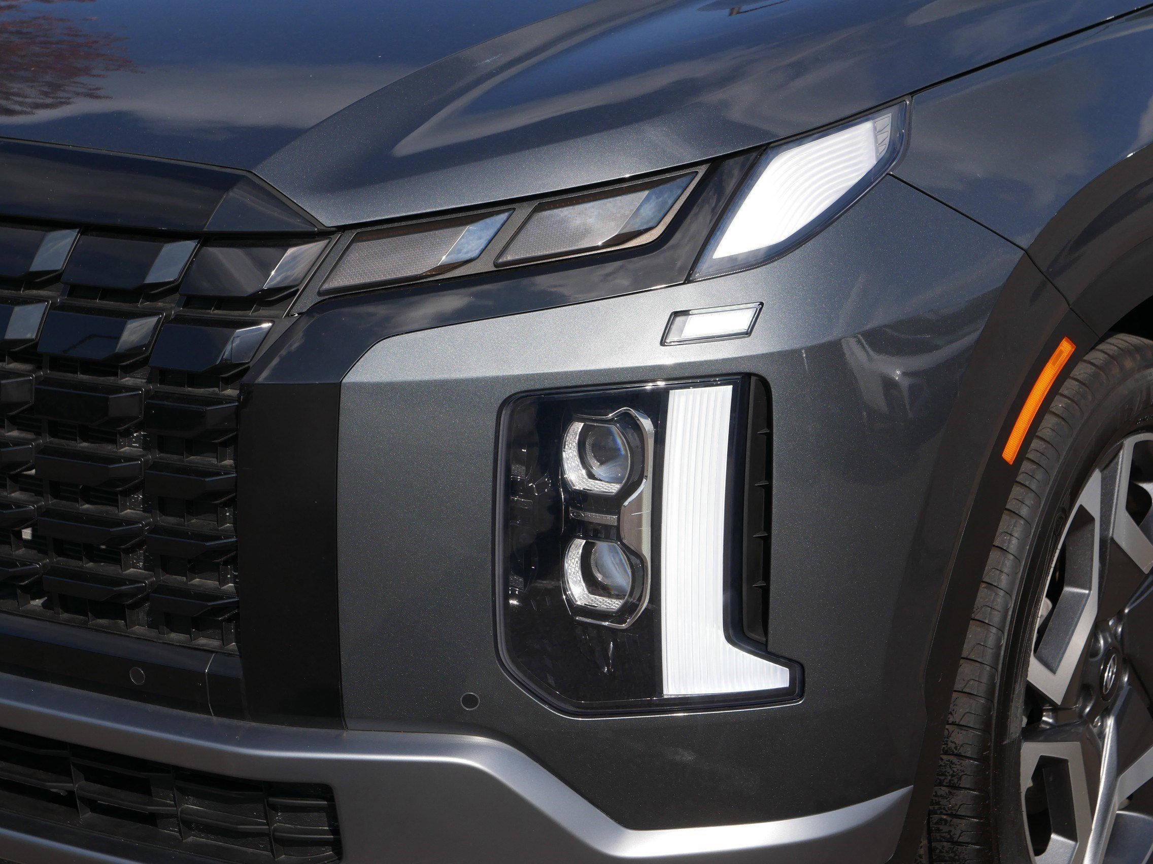 2024 Hyundai Palisade Limited - Photo 16