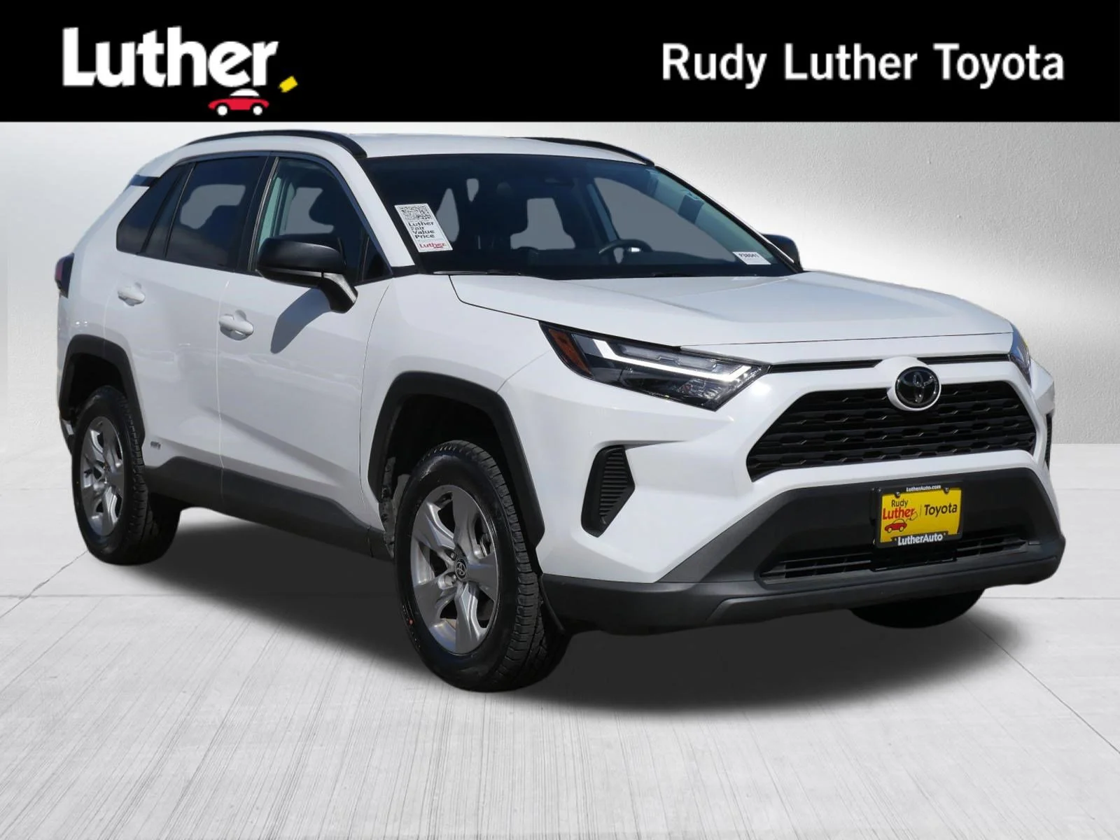 2025 Toyota RAV4 Hybrid LE AWD's photo