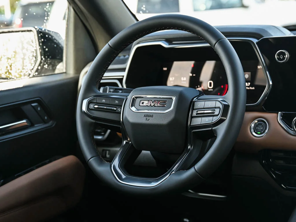 2026 GMC Canyon AT4 - Photo 12