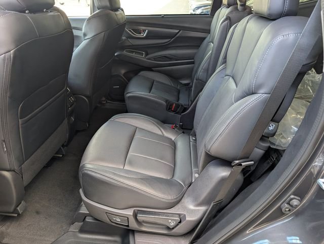 New 2026 MAGNETITE GRAY METALLIC Subaru Limited 7-Passenger image 19