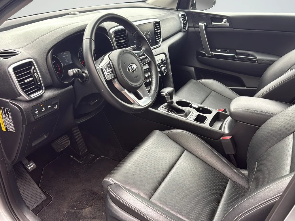 Used 2022 Gray Kia EX image 15