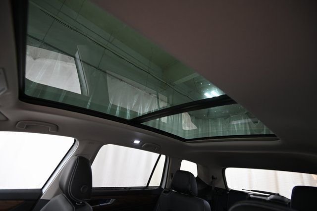 2026 Volkswagen Atlas SE w/Tech - Photo 24