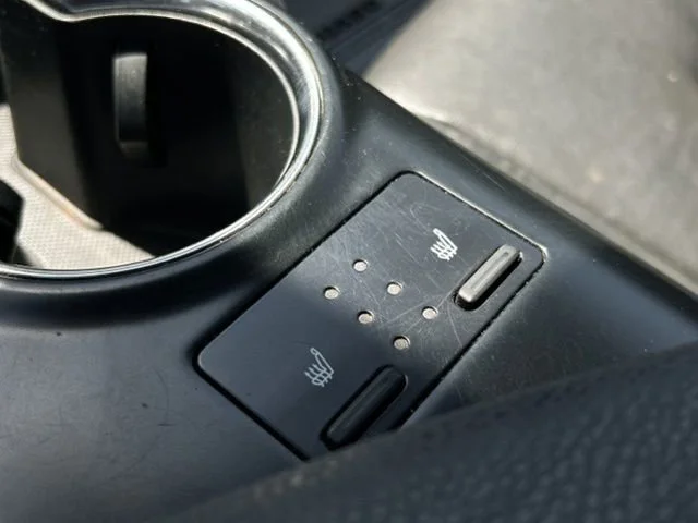Used 2018 Gray Toyota XLE image 44