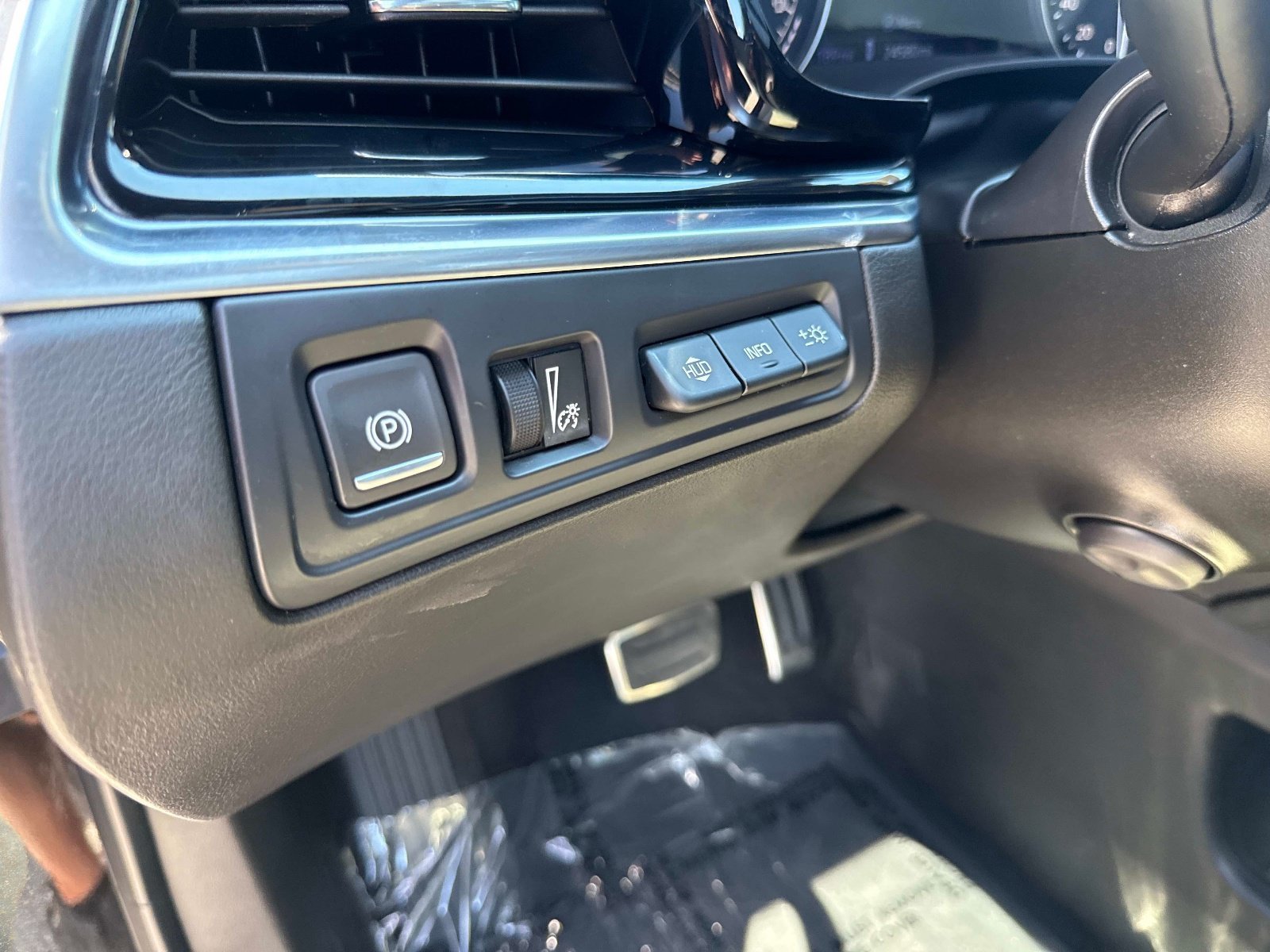 Used 2024 Stellar Black Metallic CADILLAC AWD Sport image 20