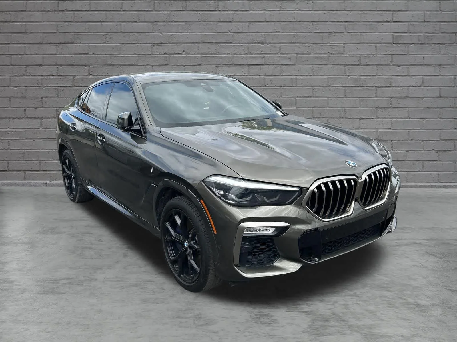 Used 2020 Manhattan Green Metallic BMW M50i image 4