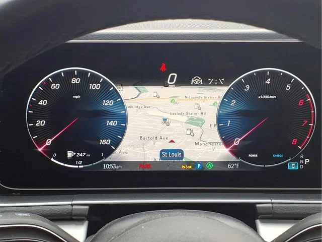 Used 2025  Mercedes-Benz GLS 450 image 14