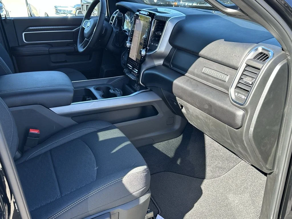 2026 RAM 3500 Big Horn - Photo 33