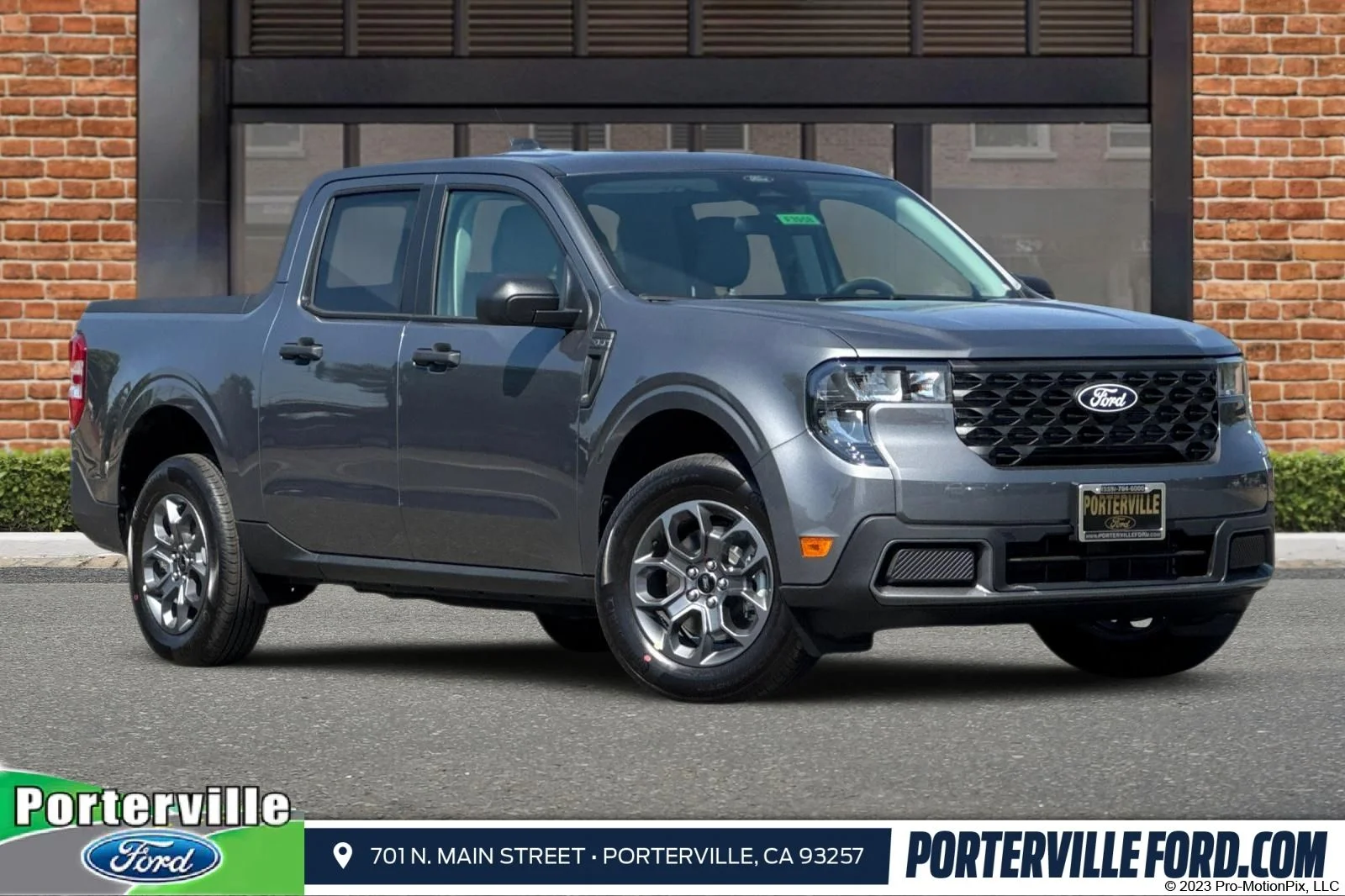 New 2026 Carbonized Gray Metallic Ford XLT image 1