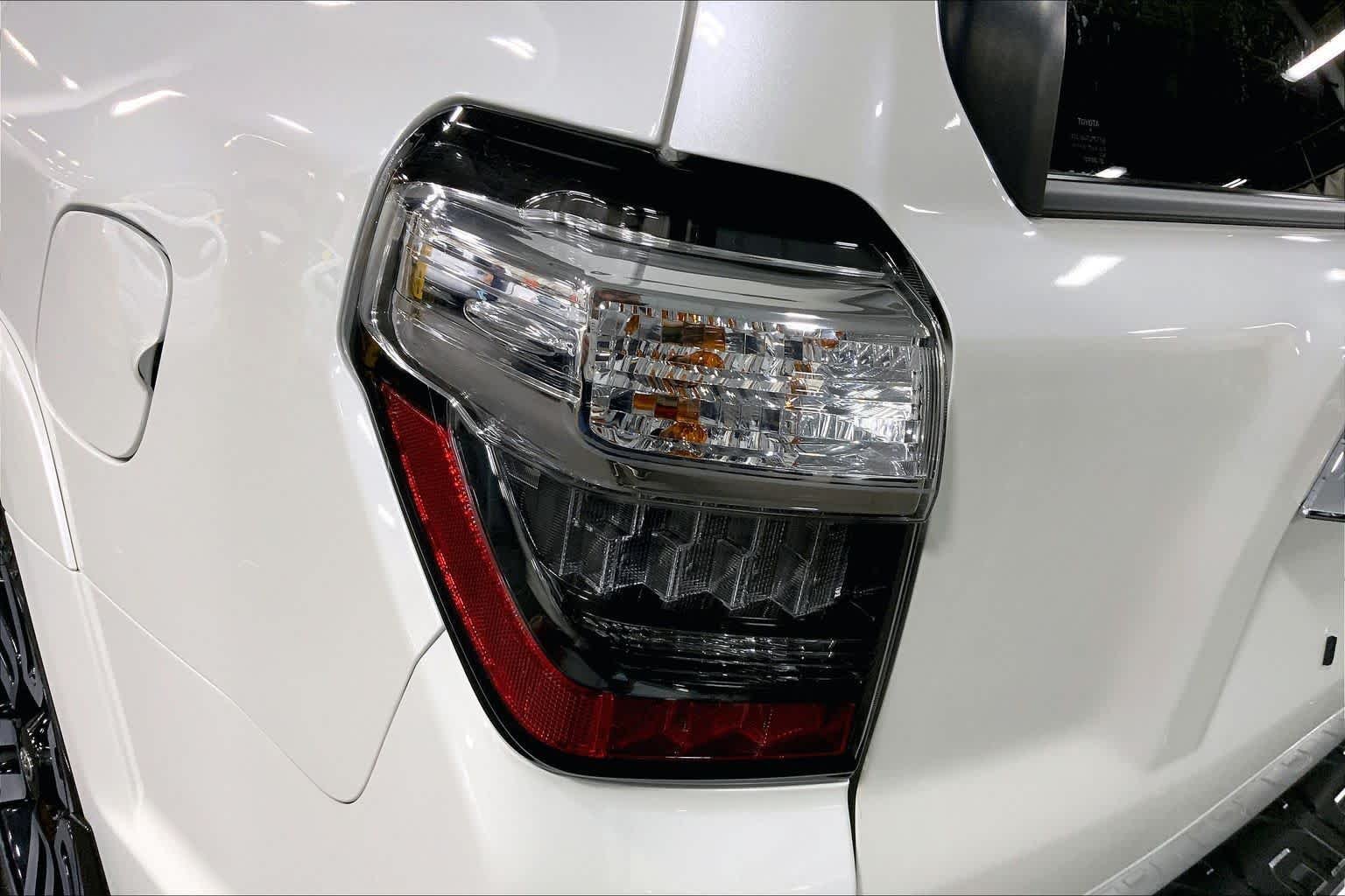 Used 2022 Blizzard Pearl Toyota Limited image 29