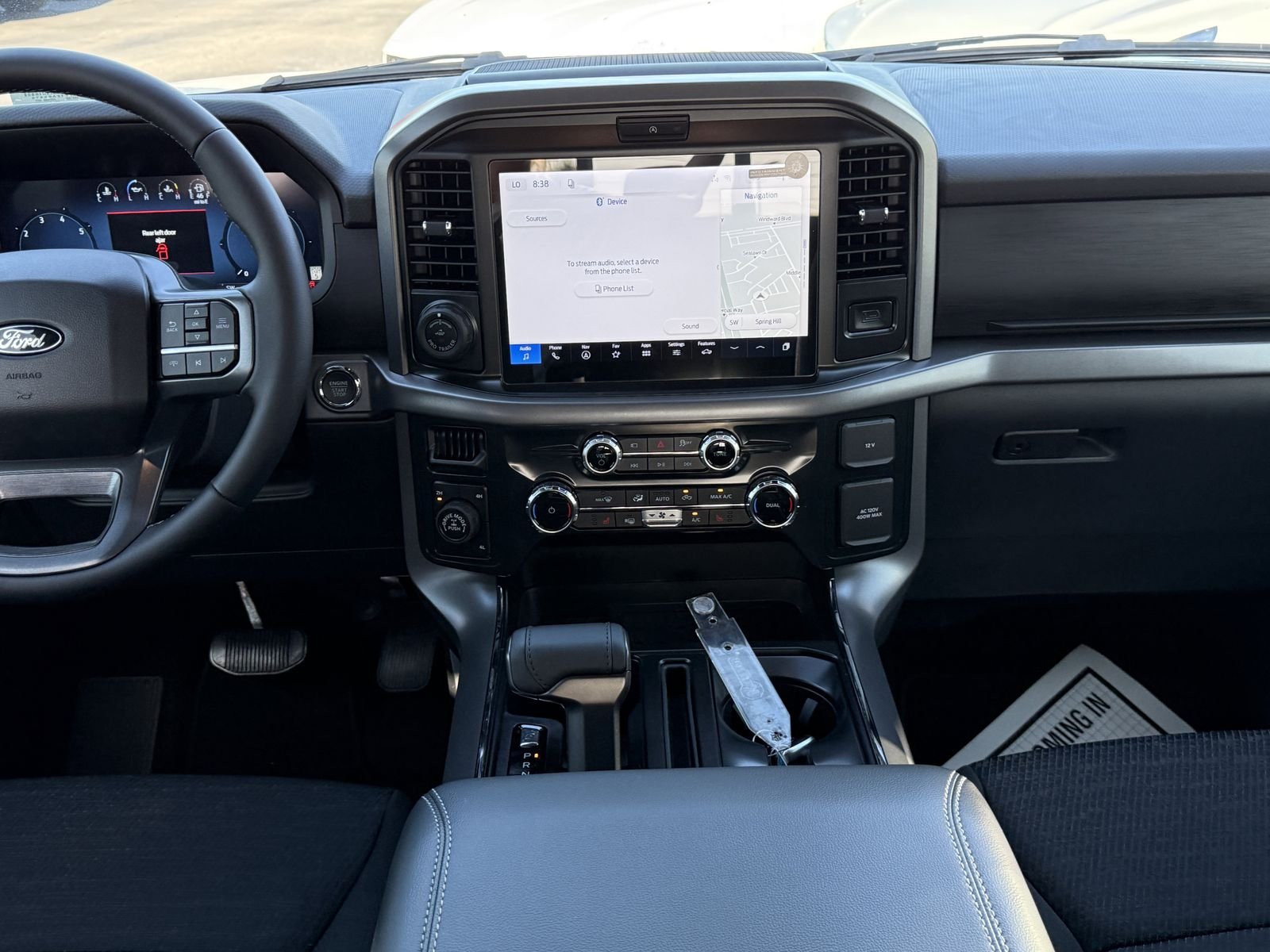 New 2026 Oxford White Ford XLT image 11