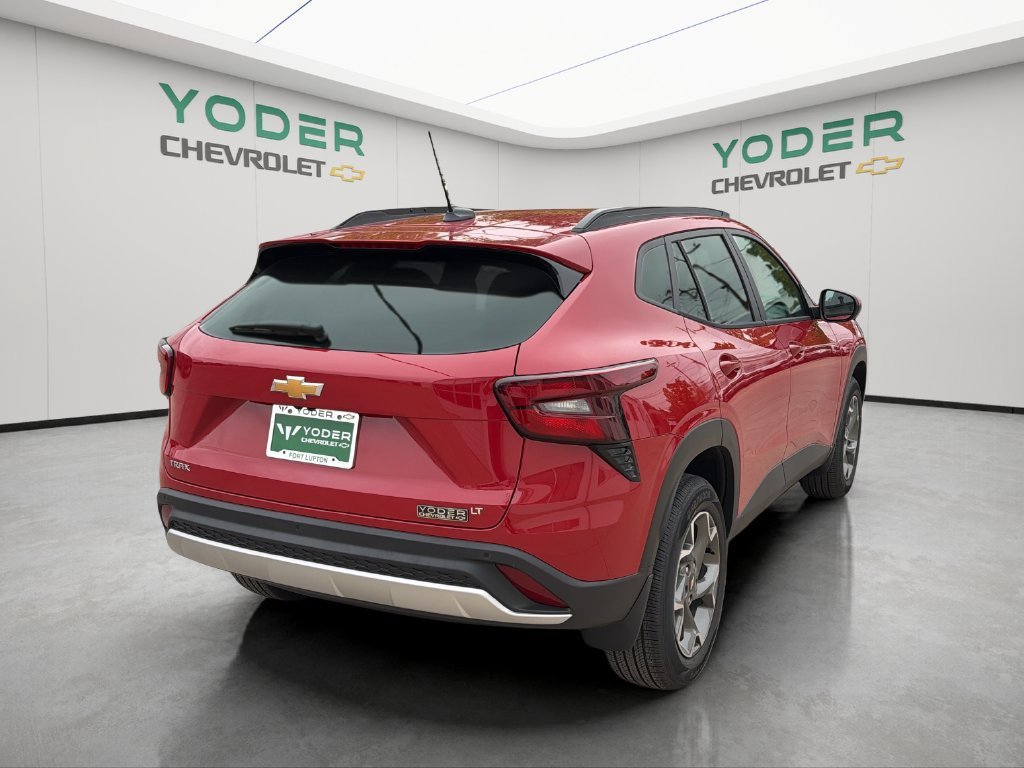 2026 Chevrolet Trax LT - Photo 6