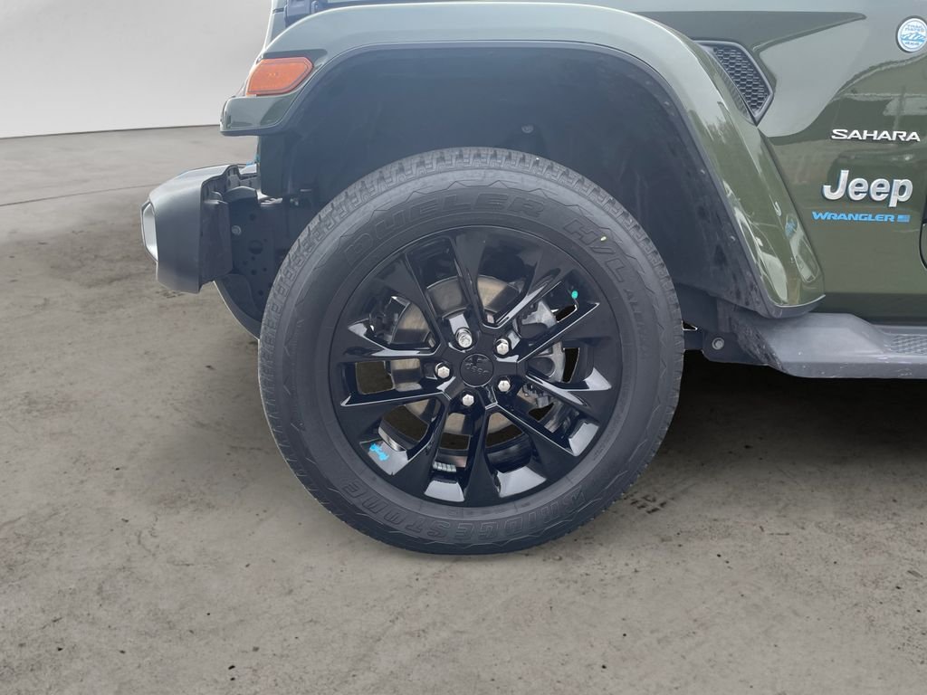 Used 2023 Green Clearcoat Jeep Sahara 4xe image 14