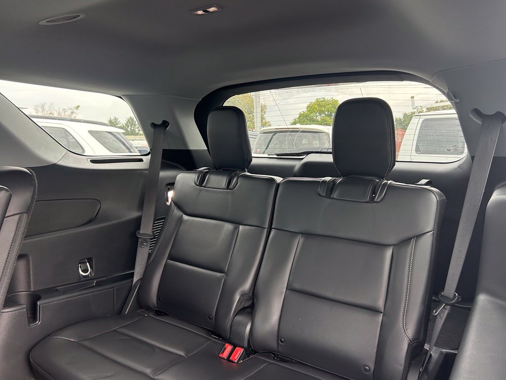 Used 2023 Black Ford XLT image 24