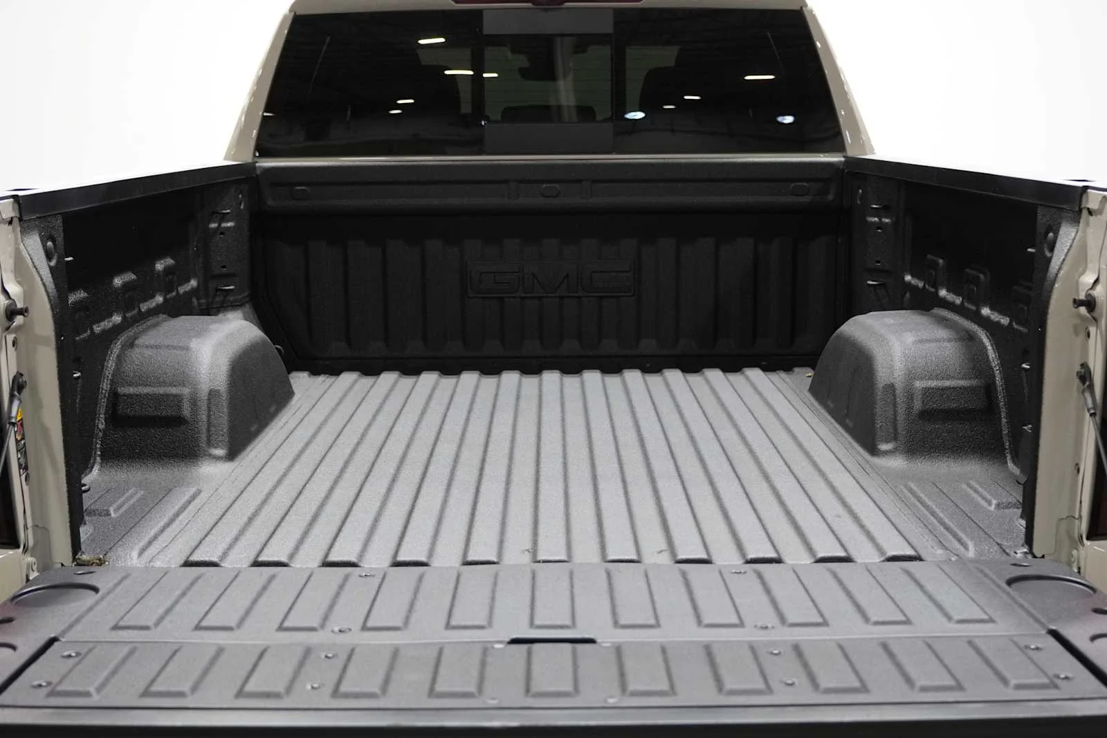 Used 2026 Coastal Dune GMC Denali image 24