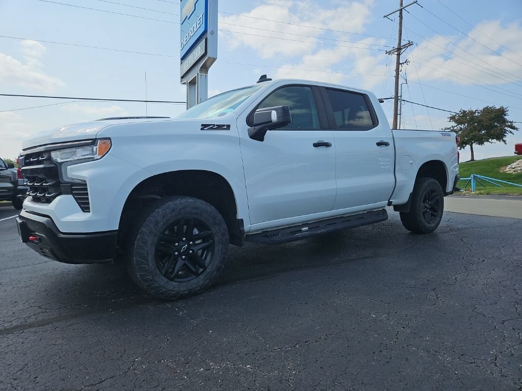 Used 2023 Chevrolet Silverado 1500 LT Trail Boss with VIN 3GCUDFE85PG216780 for sale in Kansas City