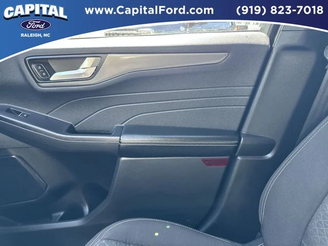 Used 2024 Blue Ford Active image 28
