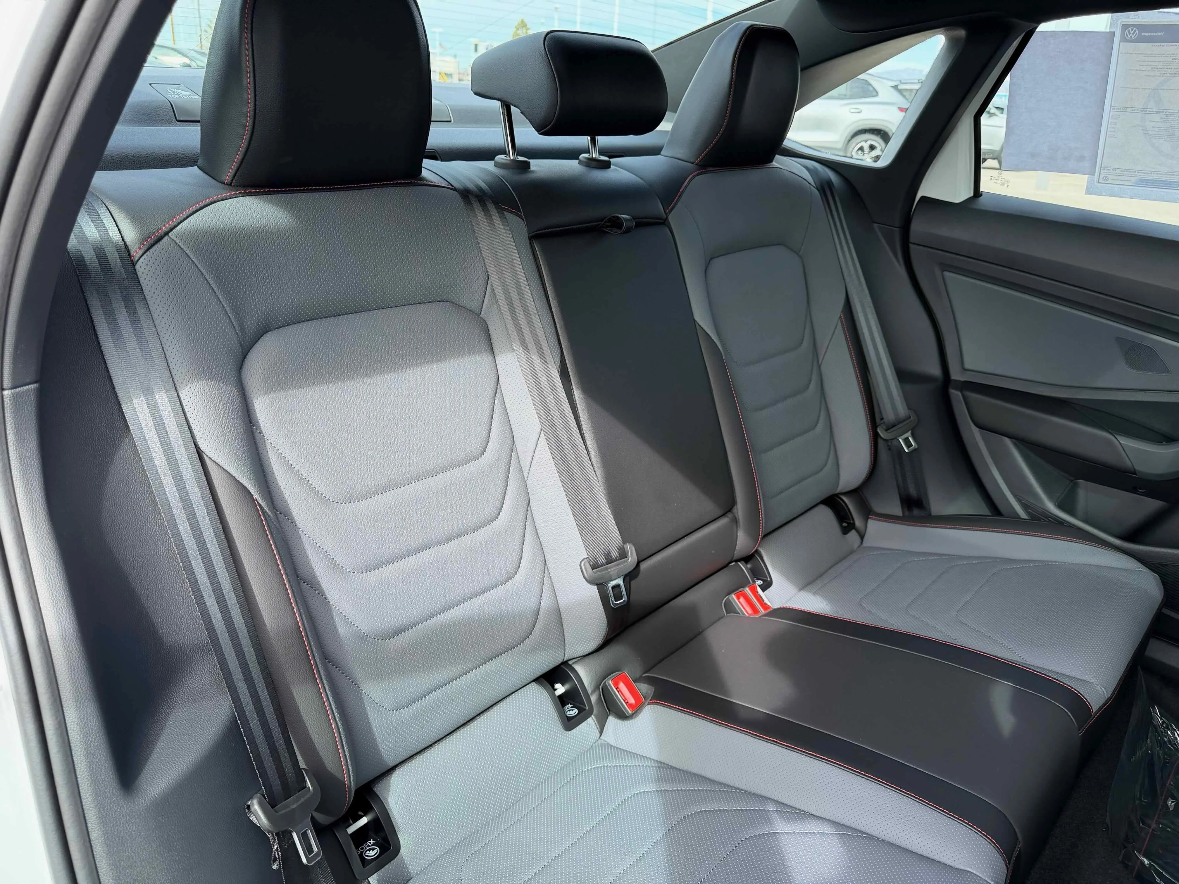 New 2026 Pure White Volkswagen Autobahn image 33