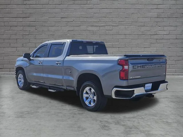 Used 2020 Gray Chevrolet LT image 3