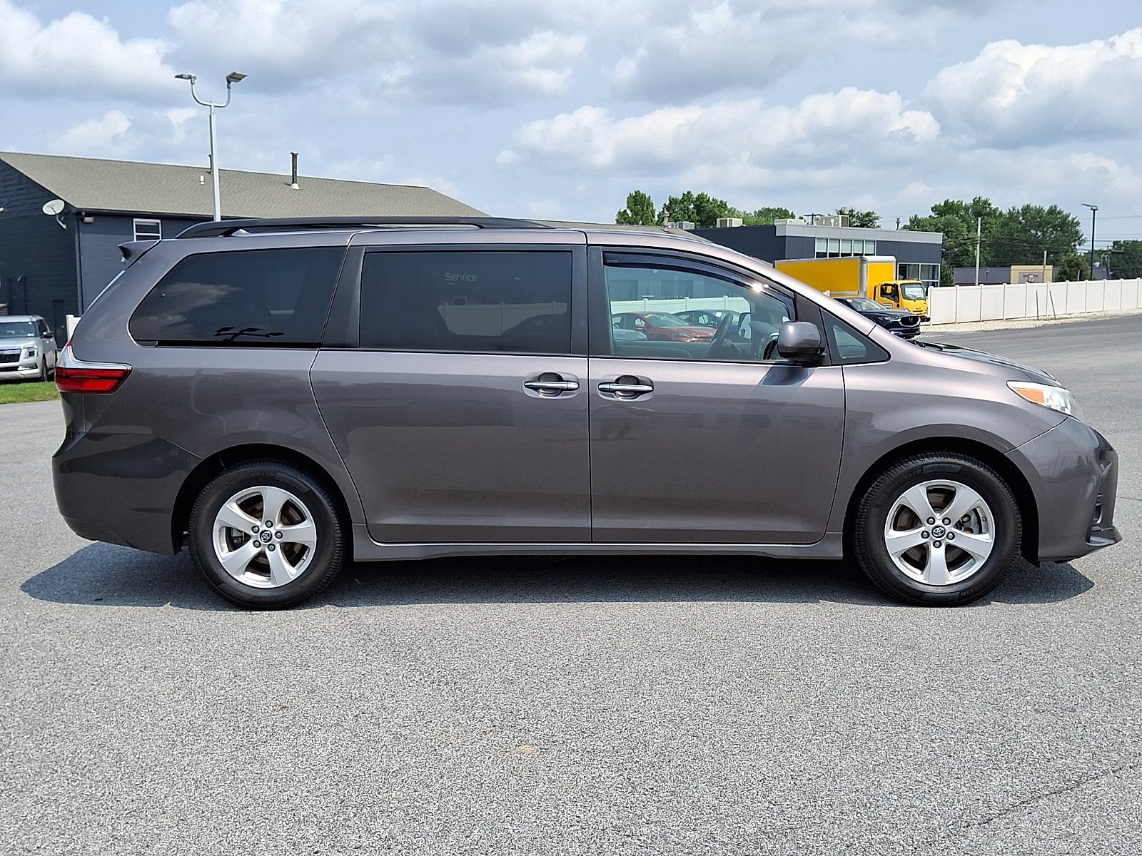 Used 2019 Predawn Gray Mica   1H1 Toyota LE Auto Access Seat image 8