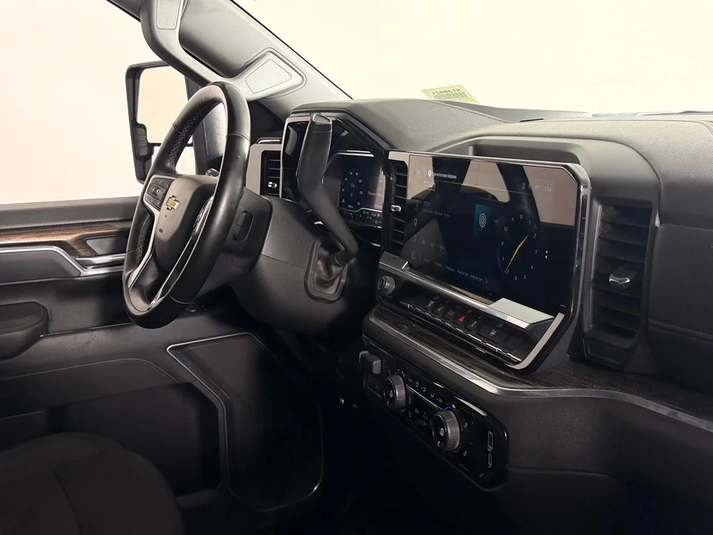 2025 Chevrolet Silverado 2500HD LT - Photo 29