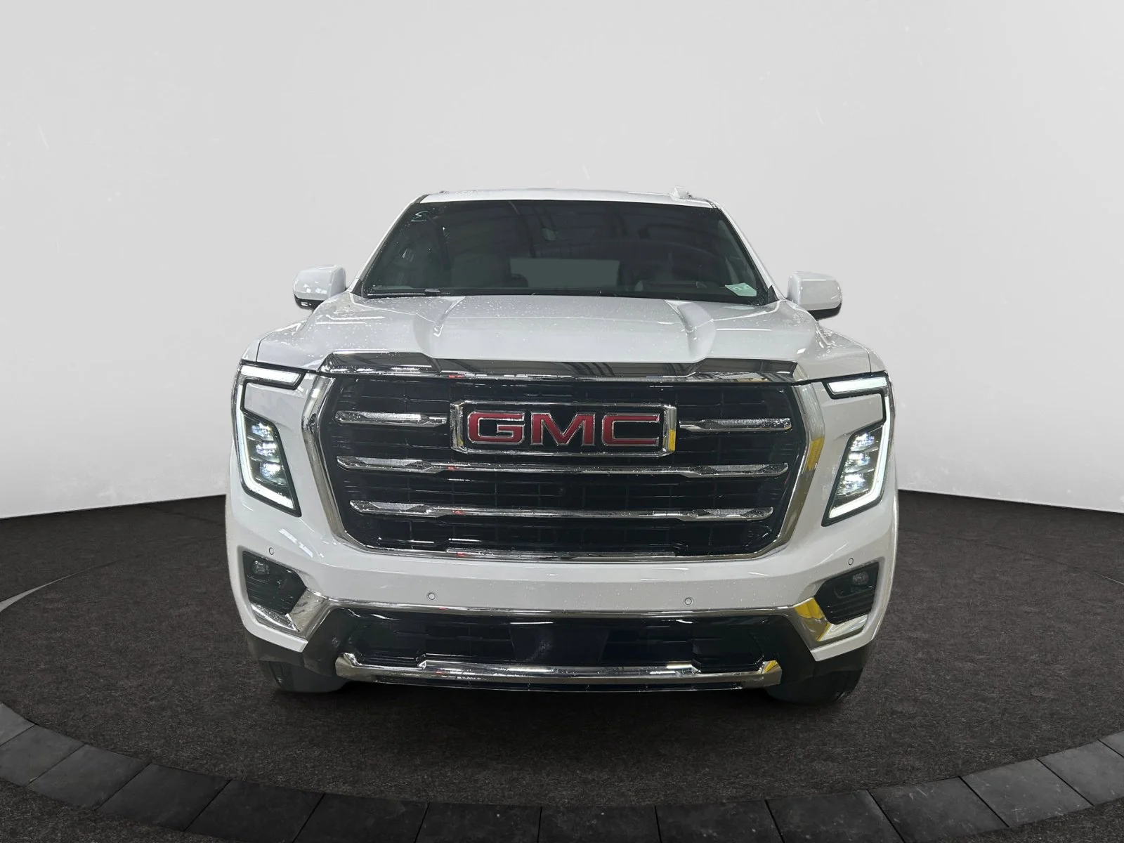 New 2026 Summit White GMC Elevation image 8