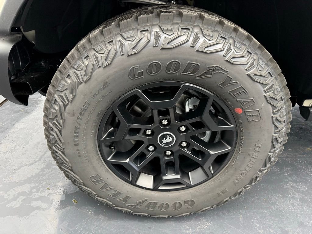 New 2026 Desert Sand Ford Badlands® image 41
