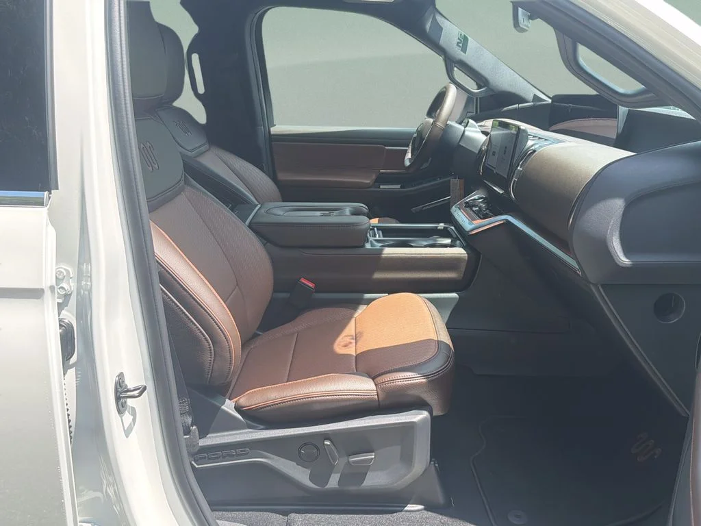 New 2026 Star White Metallic Tri-Coat Ford King Ranch® image 42