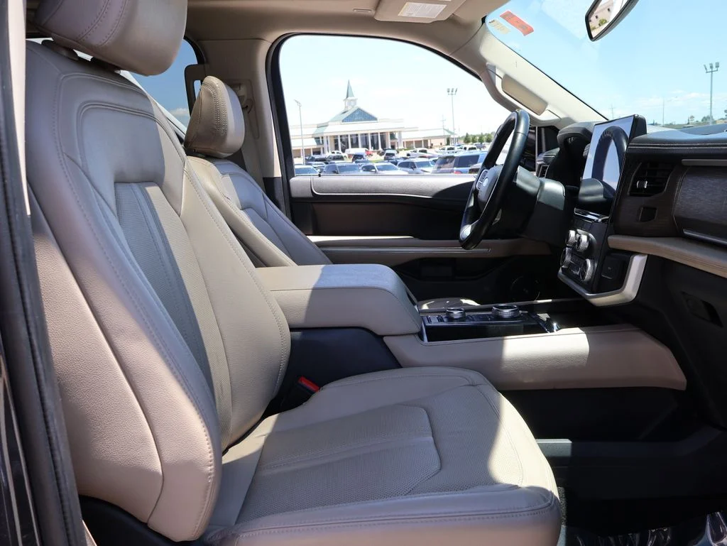 Used 2024 Gray Ford Limited image 9