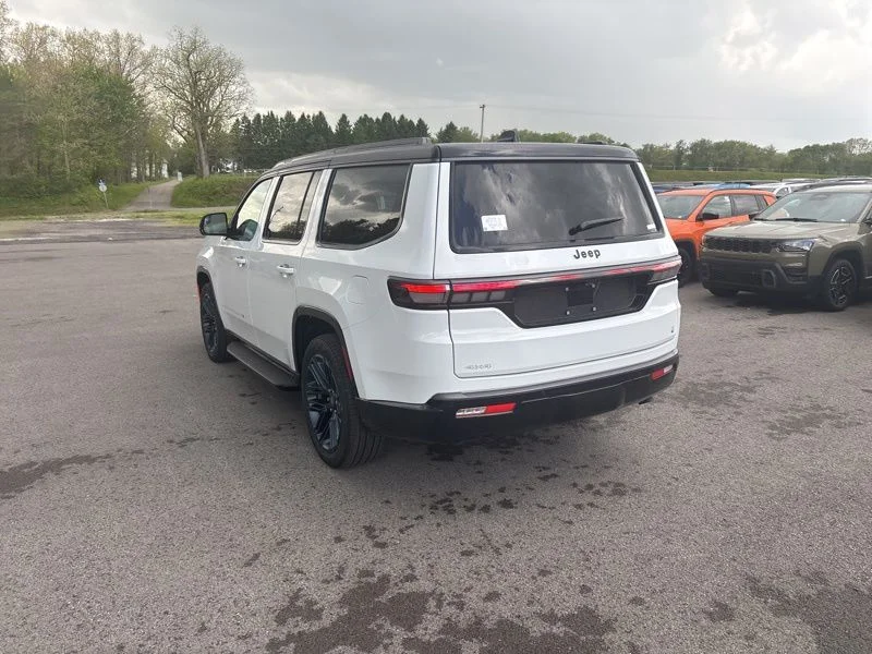 New 2026 Bright White Clear-Coat Exterior Paint Jeep 85th Anniversary Edition image 5