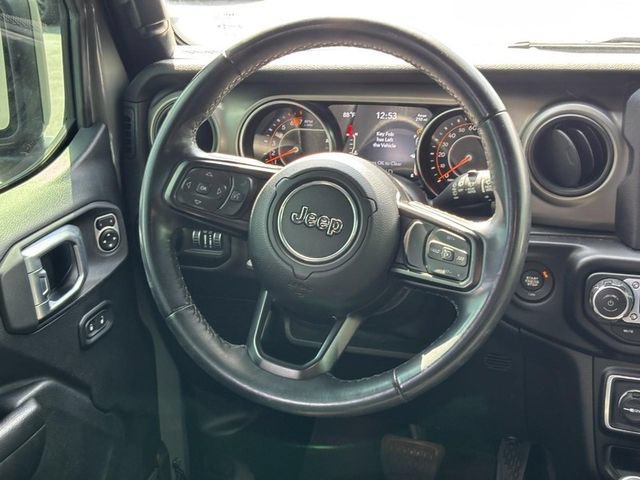 Used 2020 Gray Jeep Sport S image 12