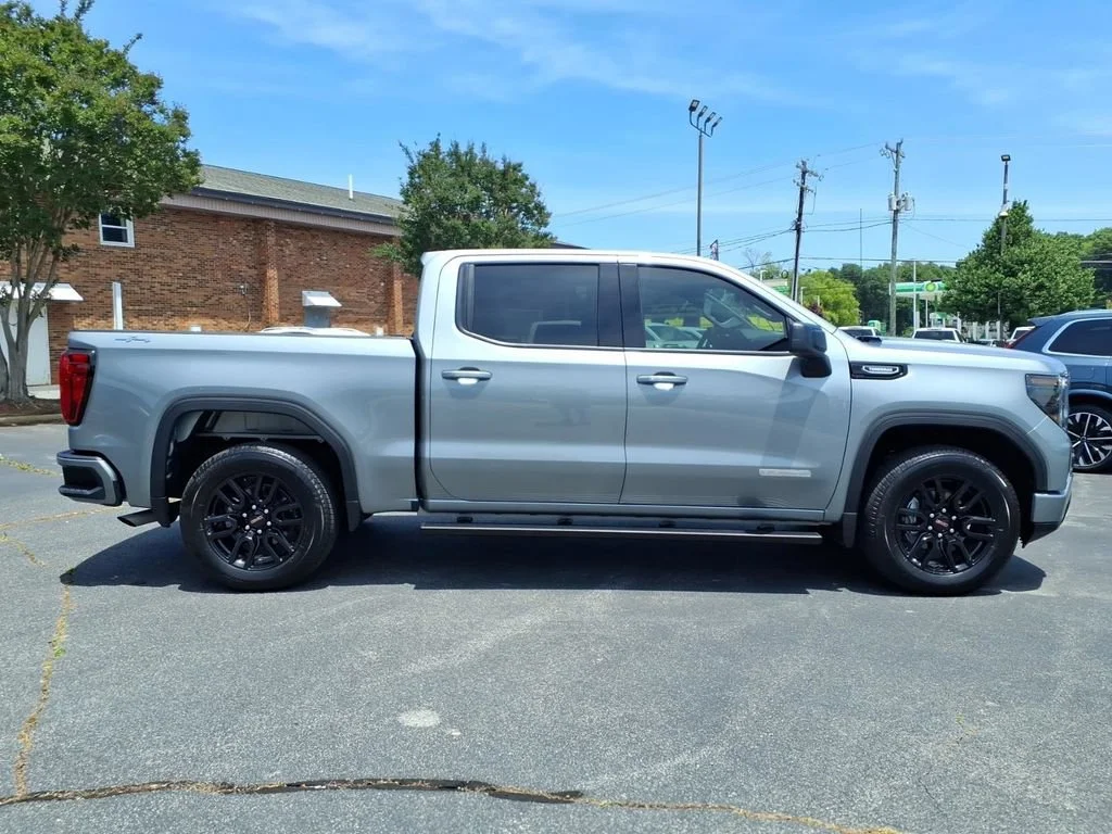 Certified Used 2026 Sterling Metallic GMC Elevation image 33