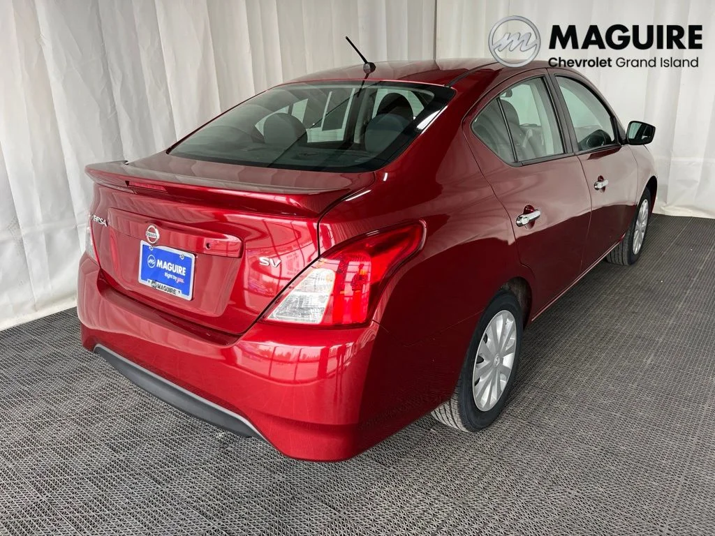 Used 2019 Red Nissan 1.6 SV image 27