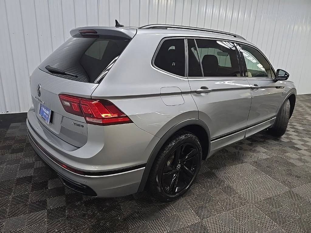 Used 2024 Silver Volkswagen 2.0T SE R-Line Black image 10