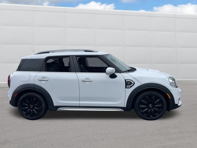 Used 2020 Light White MINI Classic image 8