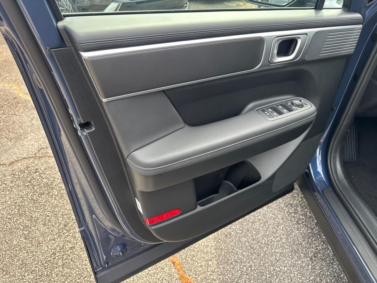 New 2026 Atlantis Blue Hyundai SEL image 10