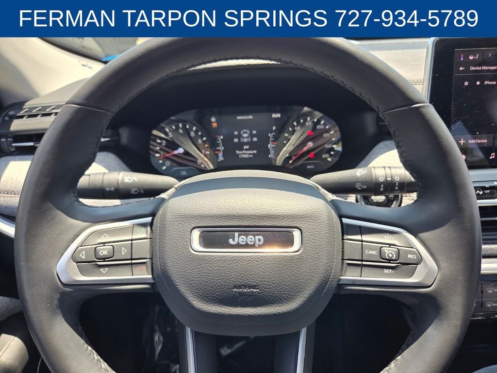Used 2022 Blue Jeep Latitude Lux image 31