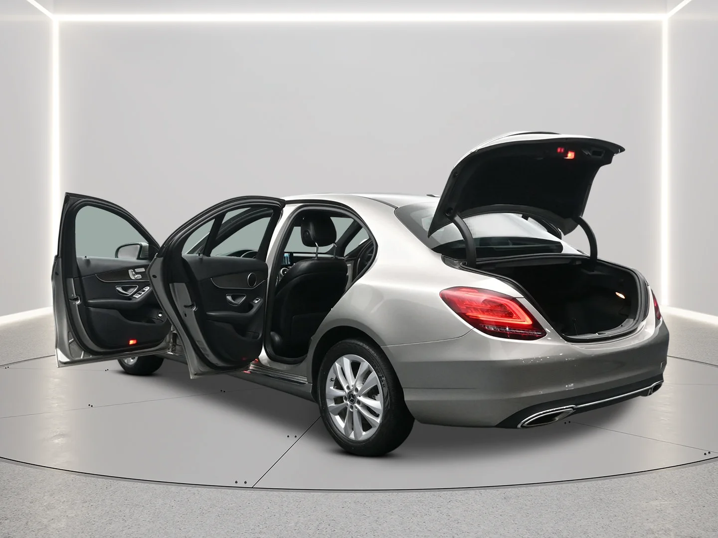 Used 2019 Selenite Grey Metallic Mercedes-Benz C 300 image 3