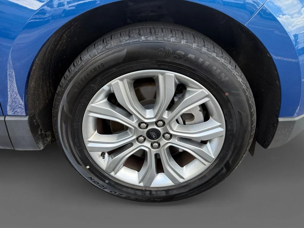 Used 2024 Blue Ford Titanium image 15