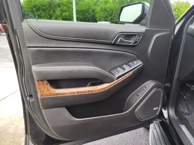 Used 2017 Black Chevrolet Premier image 11
