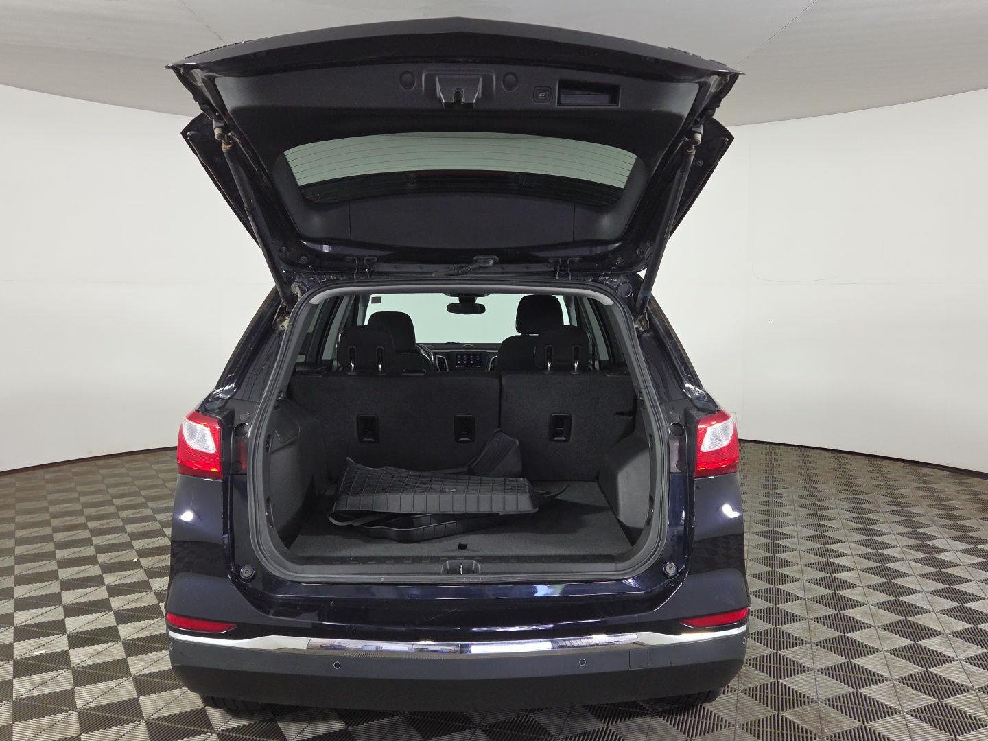 Used 2020 Midnight Blue Metallic Chevrolet LT image 30